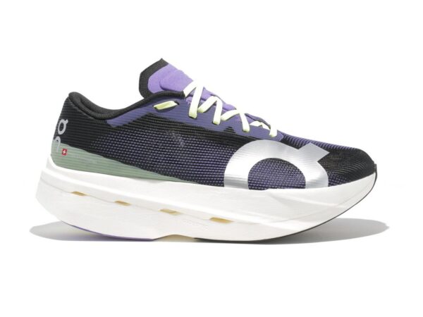 Chaussures plaque carbone running On Cloudboom Volt - Homme