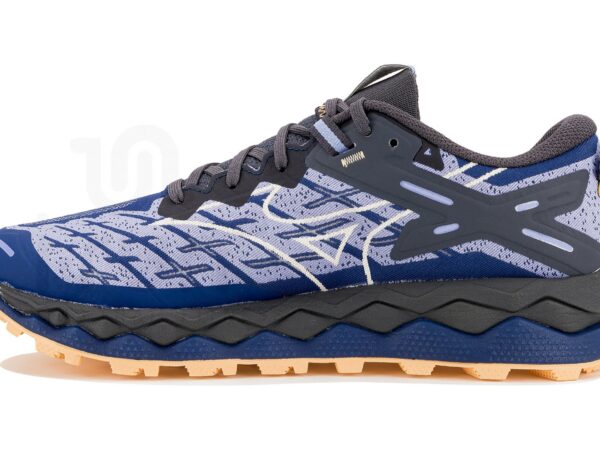 Mizuno Wave Mujin 10