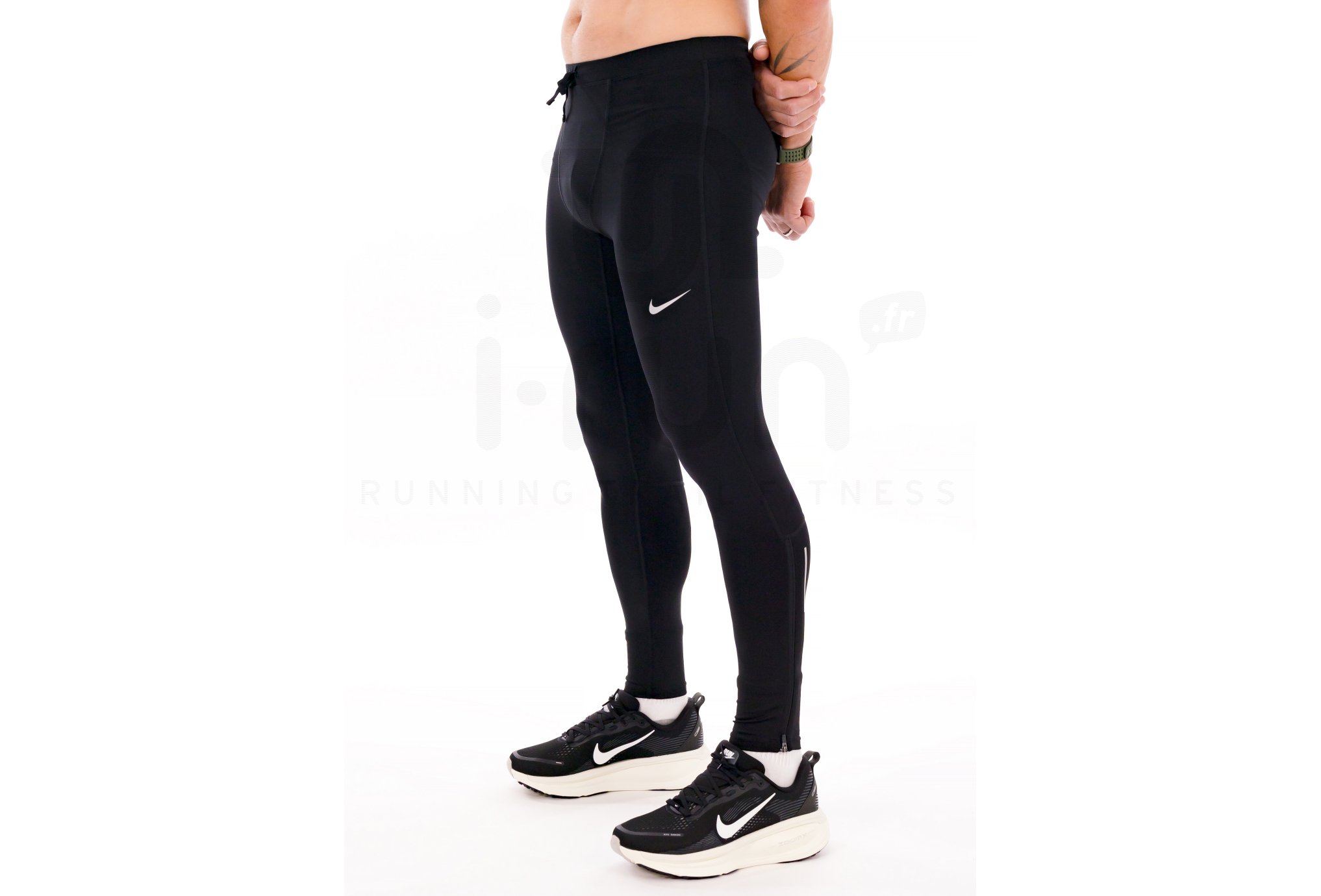 Nike Challenger M