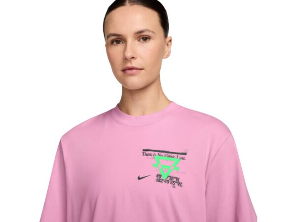 Nike Dri-Fit Swift Boxy