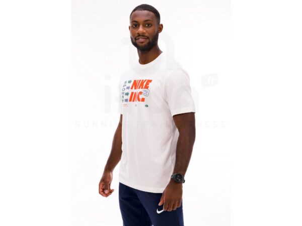 Nike Fitness M