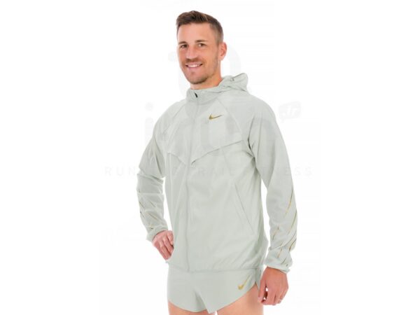 Nike Repel Jakob