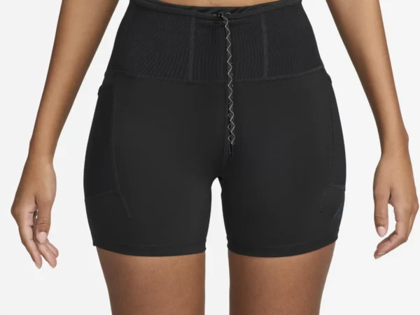 Short femme Nike
