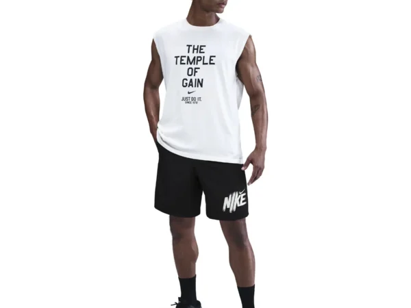 Short Nike Form