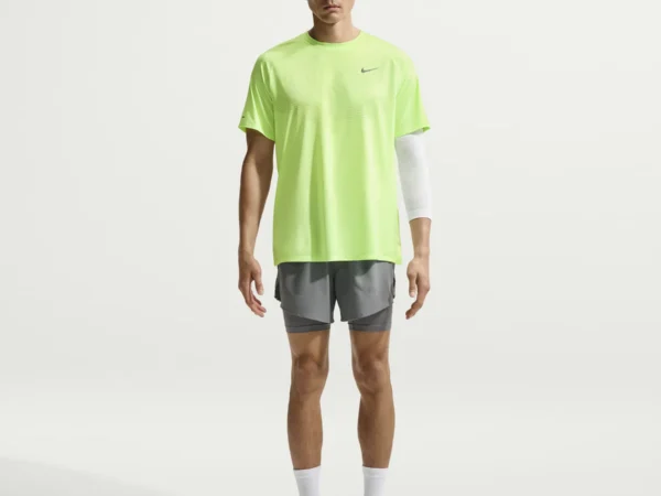 T-shirt Nike Stride Dri-Fit