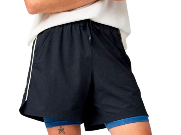 Movement Short