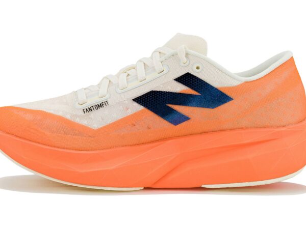New Balance FuelCell Rebel V4